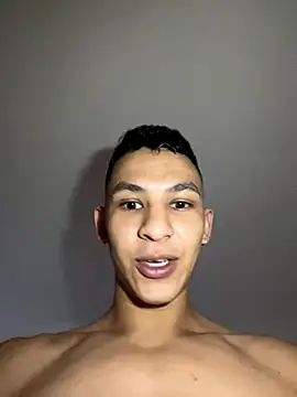 Snapshot of liuscast22 chatting on November 25, 2025, 10:59 am liuscast22 online show from November 25, 2025, 10:59 am