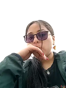 Snapshot of persefone_core chatting on December 19, 2024, 3:19 pm persefone core online show from December 19, 2024, 3:19 pm