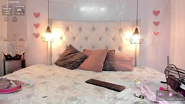 Snapshot of SakuraLee_ chatting on March 4, 2026, 1:41 pm SakuraLee online show from March 4, 2026, 1:41 pm