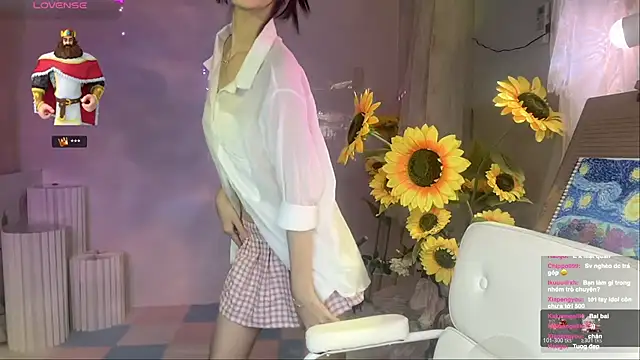 Snapshot of Your-Sunshine chatting on November 12, 2025, 5:17 pm Your-Sunshine online show from November 12, 2025, 5:17 pm