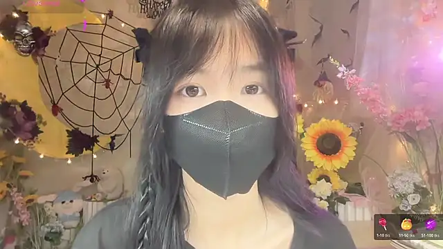 Snapshot of Your-Sunshine chatting on October 29, 2025, 4:17 pm Your-Sunshine online show from October 29, 2025, 4:17 pm