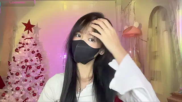 Snapshot of Your-Sunshine chatting on November 24, 2025, 3:34 pm Your-Sunshine online show from November 24, 2025, 3:34 pm