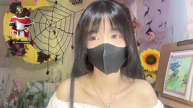 Snapshot of Your-Sunshine chatting on November 6, 2025, 6:28 am Your-Sunshine online show from November 6, 2025, 6:28 am