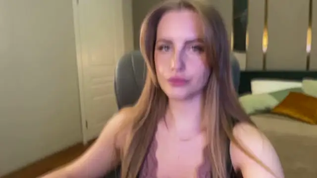 Snapshot of anita_blairr chatting on April 16, 2026, 1:06 am anita blairr online show from April 16, 2026, 1:06 am
