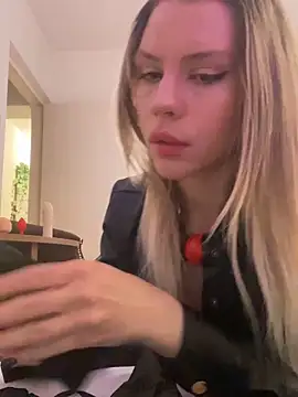 KittyKatyDream online show from February 21, 2026, 3:58 pm