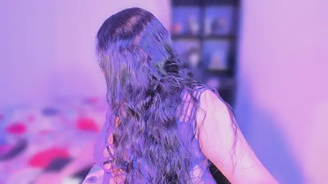 Snapshot of Soysofiarodrigu chatting on March 12, 2025, 7:04 pm Soysofiarodrigu online show from March 12, 2025, 7:04 pm