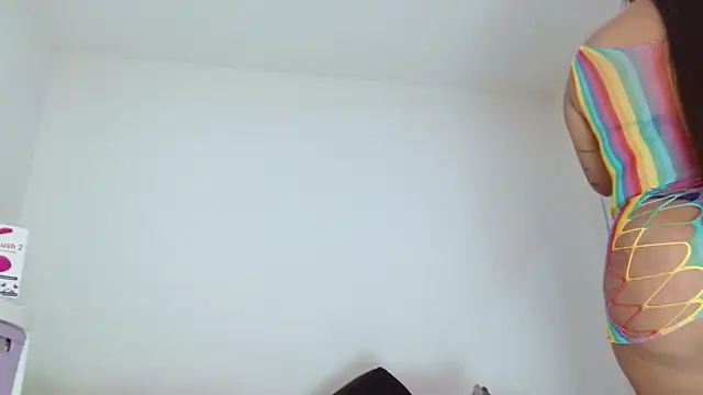 sashacreamy  online show from October 24, 2025, 11:15 pm