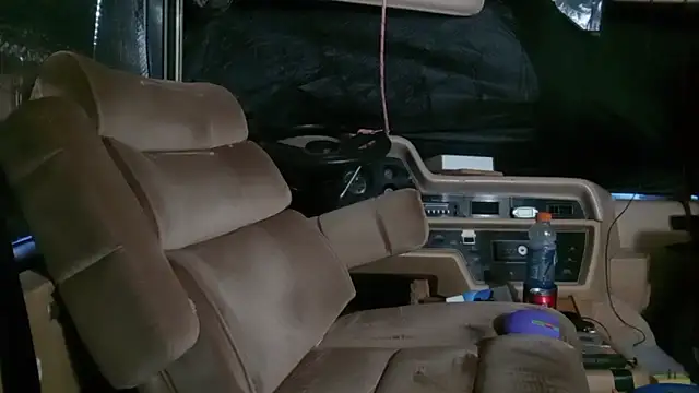 Snapshot of JunkieLiLMethWhore chatting on December 5, 2025, 2:26 pm JunkieLiLMethWhore online show from December 5, 2025, 2:26 pm