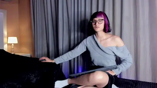 tati cardenas online show from March 2, 2025, 3:24 am