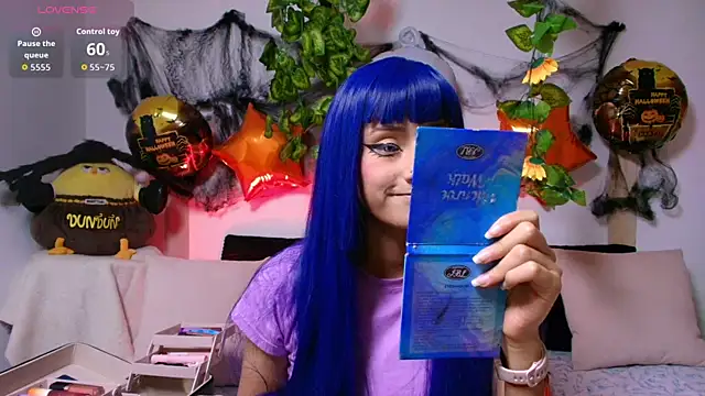 tati cardenas online show from October 18, 2025, 5:31 am