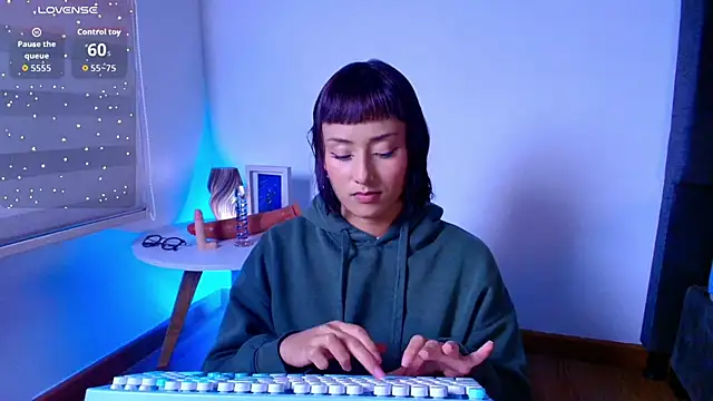 Snapshot of tati_cardenas chatting on June 22, 2026, 2:28 am tati cardenas online show from June 22, 2026, 2:28 am