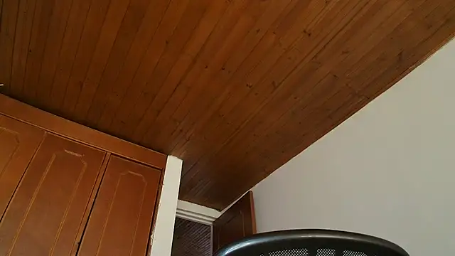 sam her online show from March 17, 2026, 6:33 pm