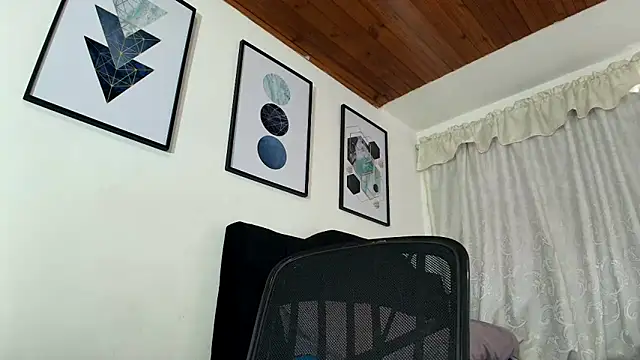 Snapshot of sam_her chatting on November 2, 2025, 8:58 pm sam her online show from November 2, 2025, 8:58 pm