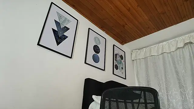 Snapshot of sam_her chatting on December 15, 2025, 1:00 am sam her online show from December 15, 2025, 1:00 am