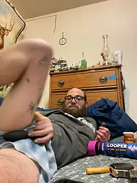 Snapshot of Kindbud420a chatting on January 1, 2025, 3:14 pm Kindbud420a online show from January 1, 2025, 3:14 pm
