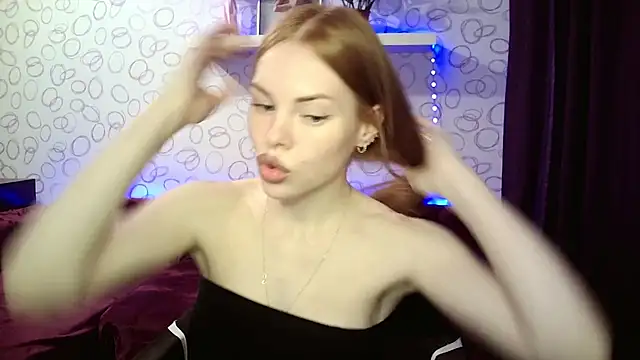 Snapshot of bariellass chatting on December 4, 2025, 1:21 pm bariellass online show from December 4, 2025, 1:21 pm