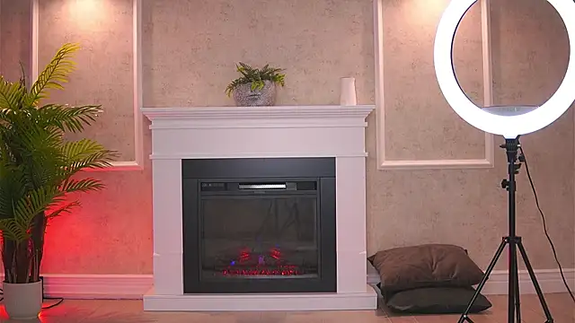 Abbela White online show from November 22, 2025, 6:12 am