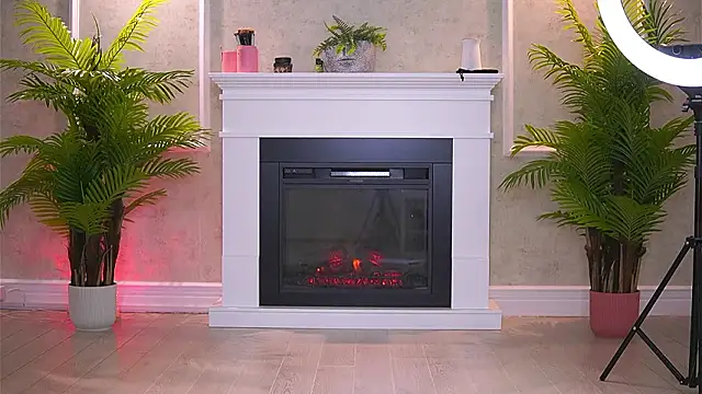 Snapshot of Abbela_White chatting on February 14, 2026, 6:46 am Abbela White online show from February 14, 2026, 6:46 am