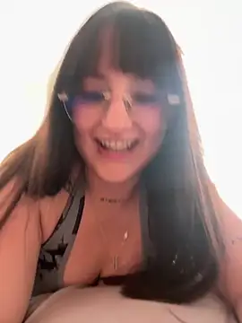 Megan lu2 online show from February 25, 2025, 5:19 pm