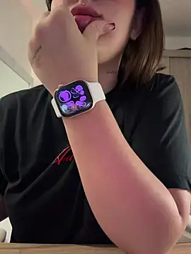 Snapshot of Megan_lu2 chatting on June 22, 2026, 3:47 am Megan lu2 online show from June 22, 2026, 3:47 am