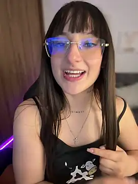 Megan lu2 online show from February 26, 2025, 7:55 am