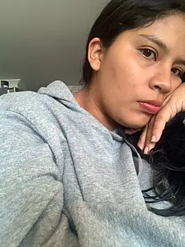 Snapshot of moncerrat_luna chatting on October 7, 2025, 9:16 pm moncerrat luna online show from October 7, 2025, 9:16 pm