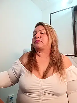 Snapshot of HORNY_MATURE25 chatting on March 19, 2026, 12:43 am HORNY MATURE25 online show from March 19, 2026, 12:43 am