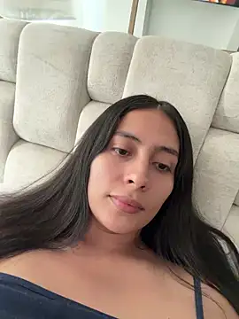 Sophie  Foxxx online show from November 11, 2025, 8:14 pm