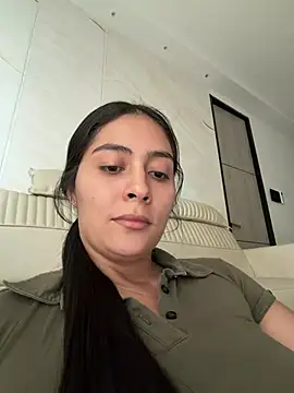 Snapshot of Sophie__Foxxx chatting on July 23, 2026, 9:11 pm Sophie Foxxx online show from July 23, 2026, 9:11 pm