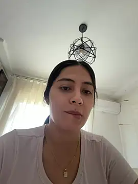 Snapshot of Sophie__Foxxx chatting on July 17, 2026, 4:15 pm Sophie Foxxx online show from July 17, 2026, 4:15 pm