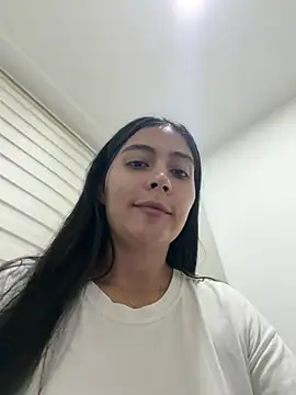Snapshot of Sophie__Foxxx chatting on June 4, 2026, 11:42 pm Sophie Foxxx online show from June 4, 2026, 11:42 pm