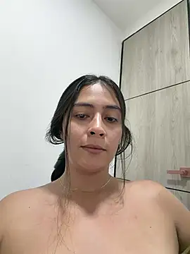 Snapshot of Sophie__Foxxx chatting on June 26, 2026, 1:55 am Sophie Foxxx online show from June 26, 2026, 1:55 am
