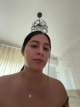 Snapshot of Sophie__Foxxx chatting on July 16, 2026, 4:48 pm Sophie Foxxx online show from July 16, 2026, 4:48 pm