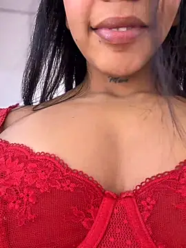 Snapshot of Charly_ chatting on February 15, 2026, 4:24 am Charly online show from February 15, 2026, 4:24 am