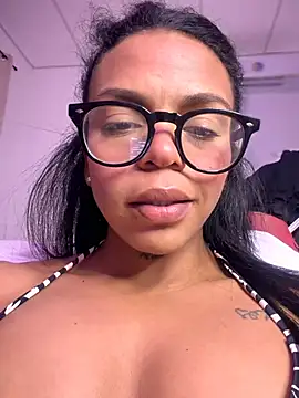 Charly  online show from June 28, 2026, 2:51 am
