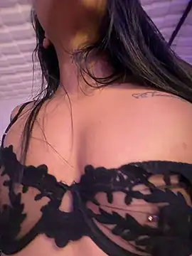 Snapshot of Charly_ chatting on March 15, 2026, 2:18 am Charly online show from March 15, 2026, 2:18 am