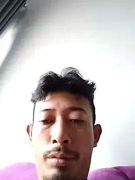 Dwirosebig online show from October 30, 2025, 4:00 am