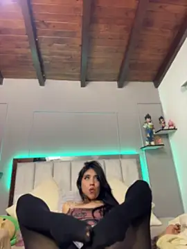 SeleneNooir online show from June 19, 2026, 11:31 pm
