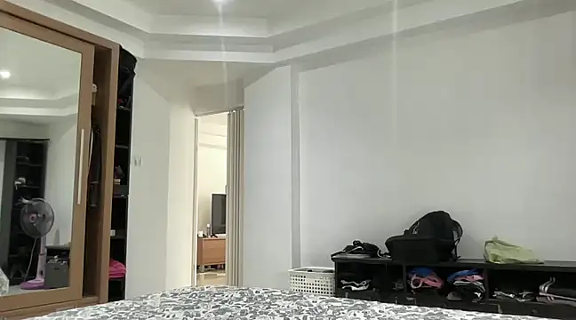 Snapshot of claudiacvc95 chatting on January 23, 2025, 8:46 am claudiacvc95 online show from January 23, 2025, 8:46 am