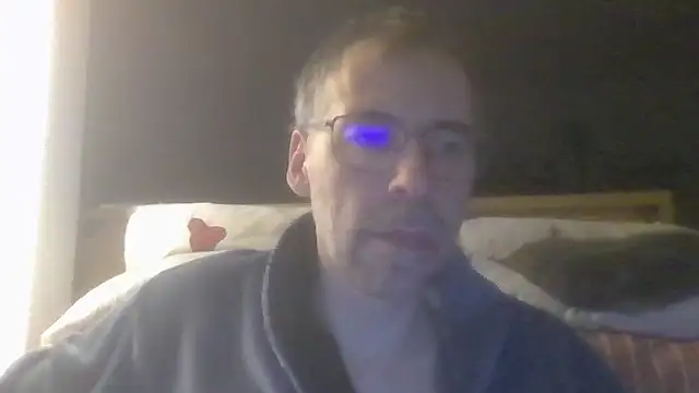 ptitcanard60600 online show from November 12, 2025, 10:46 pm