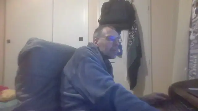 ptitcanard60600 online show from December 18, 2025, 4:33 pm