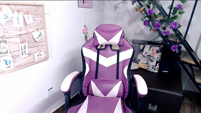 Snapshot of samantha_baby_ chatting on July 22, 2026, 5:48 pm samantha baby online show from July 22, 2026, 5:48 pm