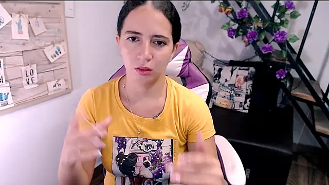 Snapshot of samantha_baby_ chatting on July 14, 2026, 5:08 pm samantha baby online show from July 14, 2026, 5:08 pm