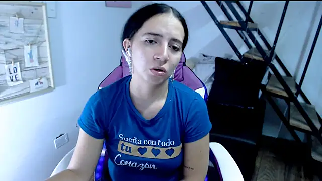 samantha baby  online show from September 24, 2025, 7:31 pm