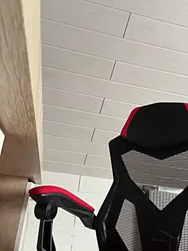 Snapshot of _Mustj chatting on February 10, 2025, 9:14 am  Mustj online show from February 10, 2025, 9:14 am