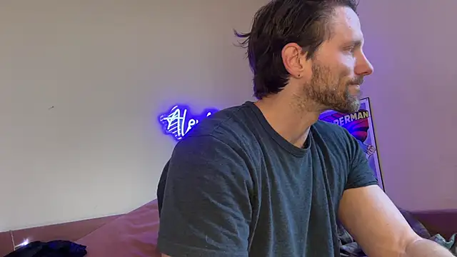alexmannd online show from June 21, 2026, 4:57 pm