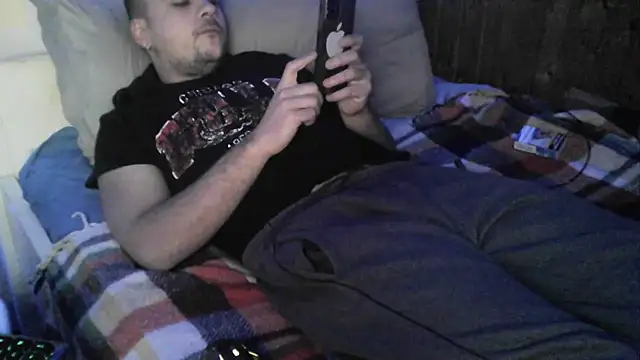 ItalianVinDiesel online show from January 12, 2025, 3:25 pm