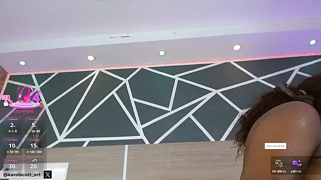 Snapshot of KAROL-SCOTT chatting on October 11, 2025, 8:32 pm KAROL-SCOTT online show from October 11, 2025, 8:32 pm