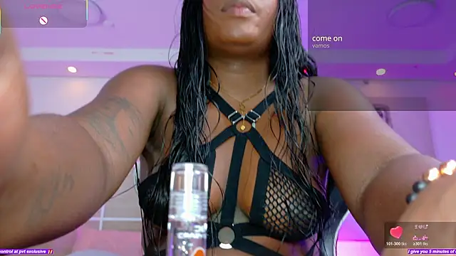 Snapshot of KAROL-SCOTT chatting on July 24, 2026, 7:54 pm KAROL-SCOTT online show from July 24, 2026, 7:54 pm