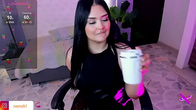 Snapshot of martinasaez chatting on April 9, 2026, 2:01 pm martinasaez online show from April 9, 2026, 2:01 pm